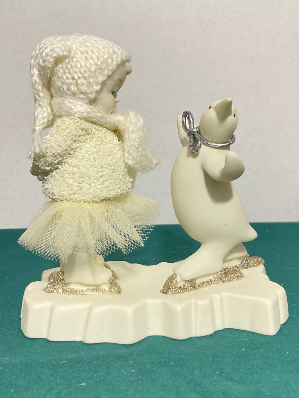 Department 56 Snow Dream “The Penguin Pirouette” Porcelain Figurine.